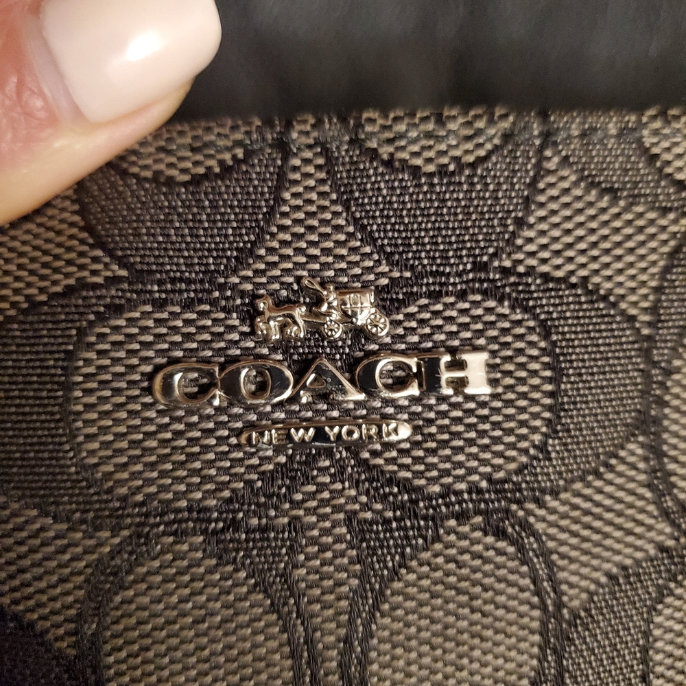 Coach Bag - Picture 10 of 10